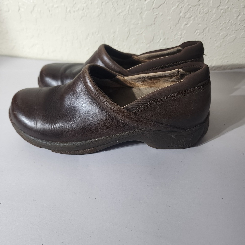 Dansko Brown Leather Slip On Clogs Shoes Womens 39 Slip Resistant Professional